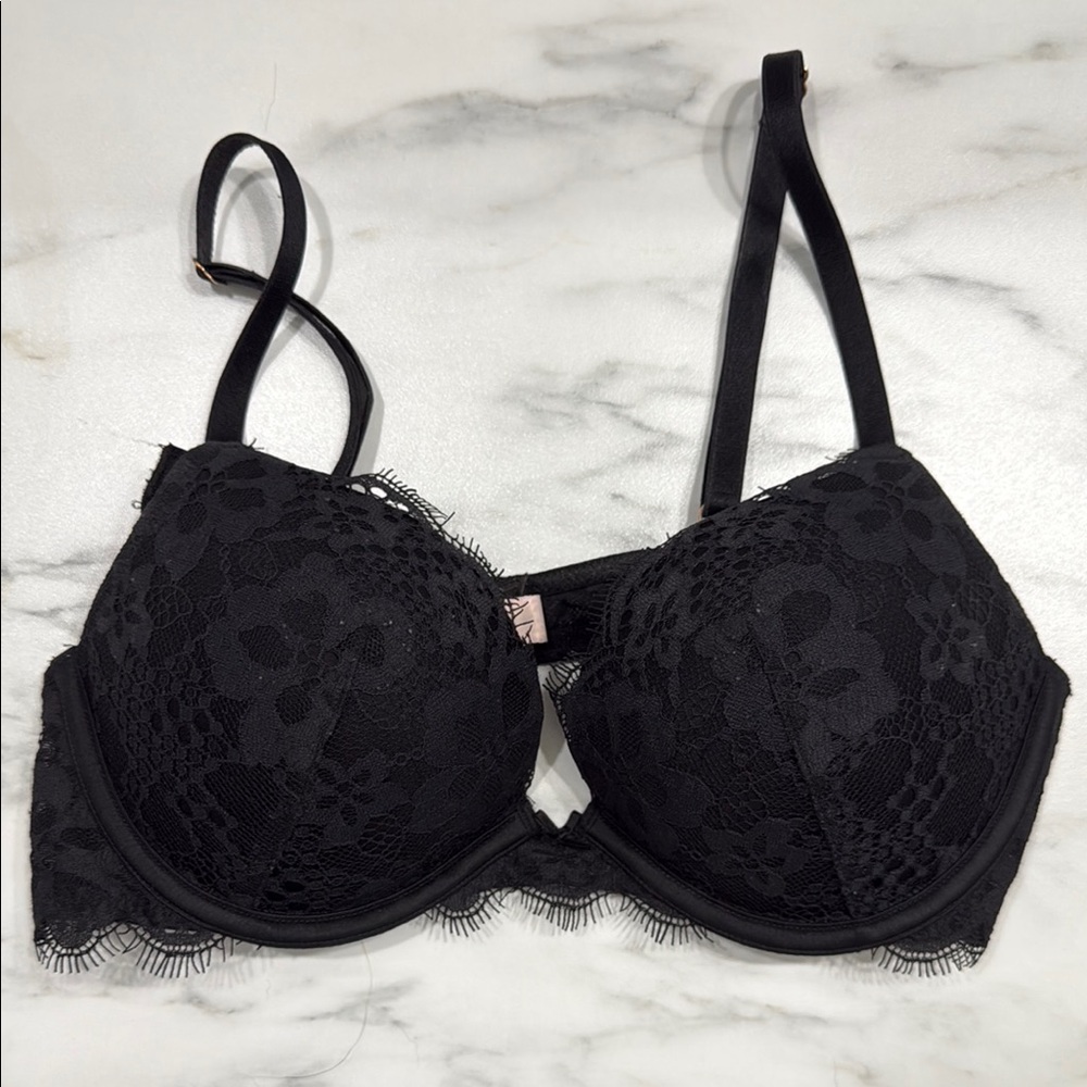 Victoria Secret Black Lace Push-up Bra